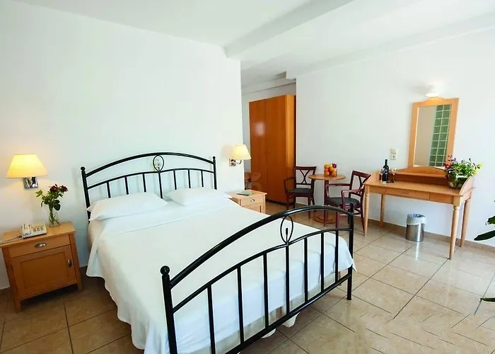 Hotel Theoxenia Caldera 4*