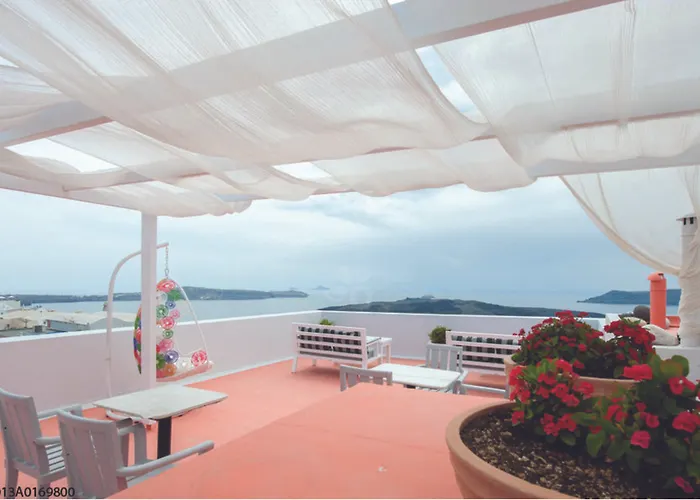 Theoxenia Caldera Hotel 4*