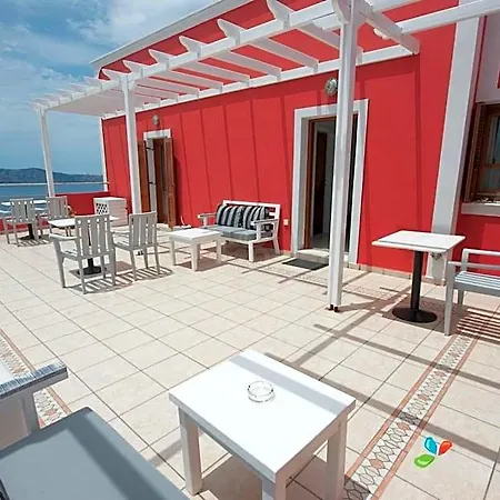 Theoxenia Caldera Hotel 4*