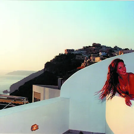 Theoxenia Caldera Hotel 4*