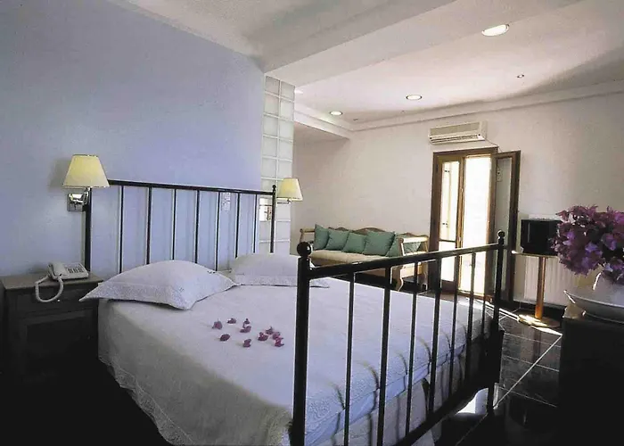 Hotel Theoxenia Caldera 4*