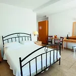 Hotel Theoxenia Caldera 4*