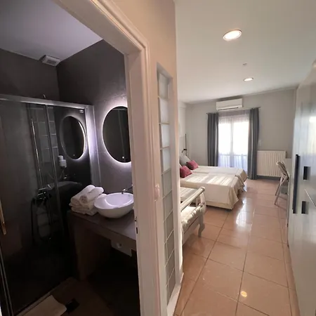 Theoxenia Caldera Hotel Fira (Santorini)