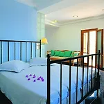 Hotel Theoxenia Caldera